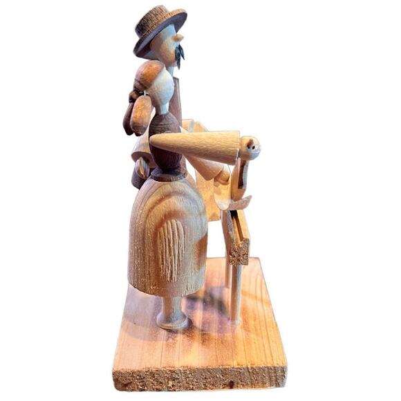 Vintage Kanon Handcrafted Wood Work, Couple Working, 1987 - Picture 4 of 5